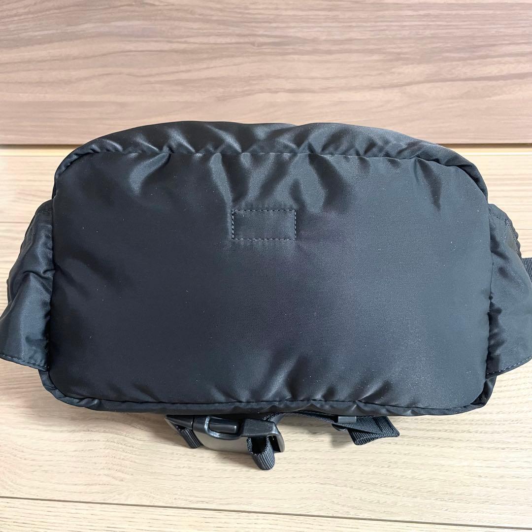 未使用級/PORTER ポーター　ボディバッグ　タンカー　ブラック　ナイロン