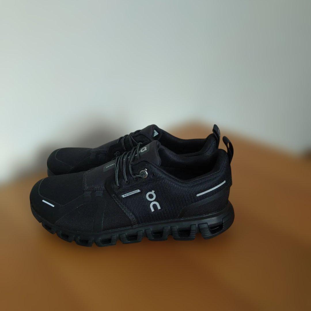 on クラウド６　ウォータープルーフ　24cm