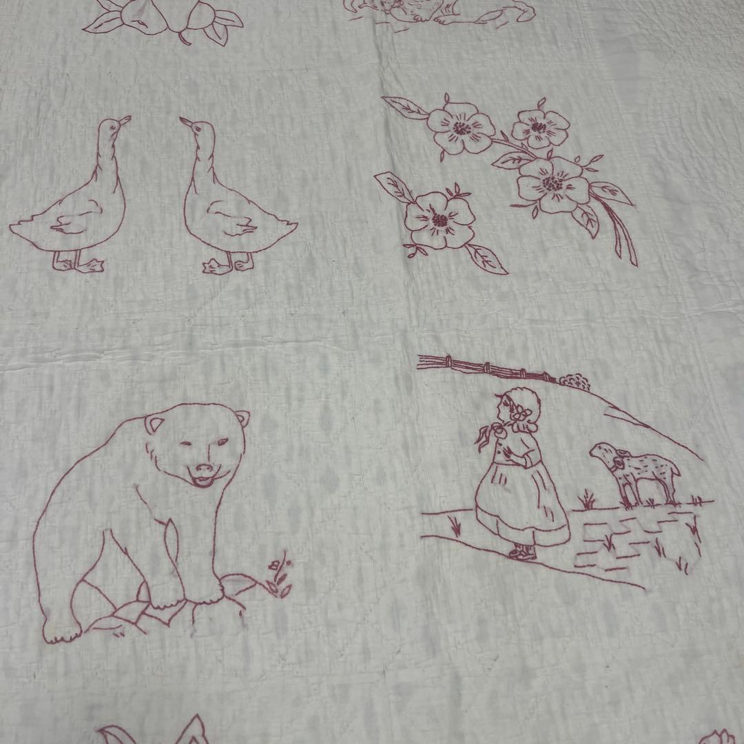 アンティークキルト✴︎刺繍キルト