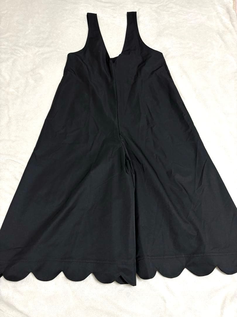 アンミヌ UNMINOU スカラップオールインワン　黒　ブラック