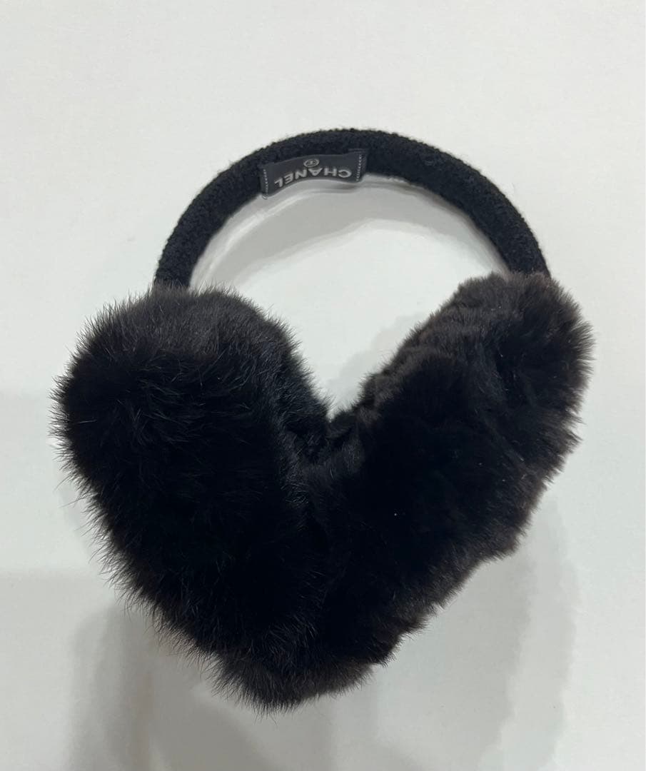 シャネル☆イヤーマフ 耳当て ココマーク ラインストーン カメリア ロゴ 黒