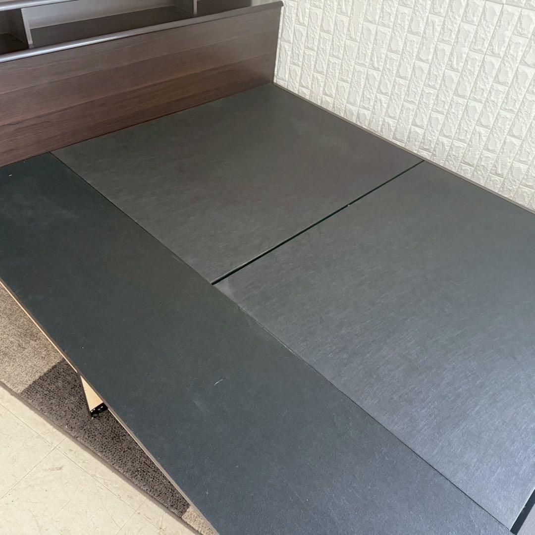 東京23区配送無料✨クィーンベッド　フレーム&マットレス　ニトリ　シーリー　美品