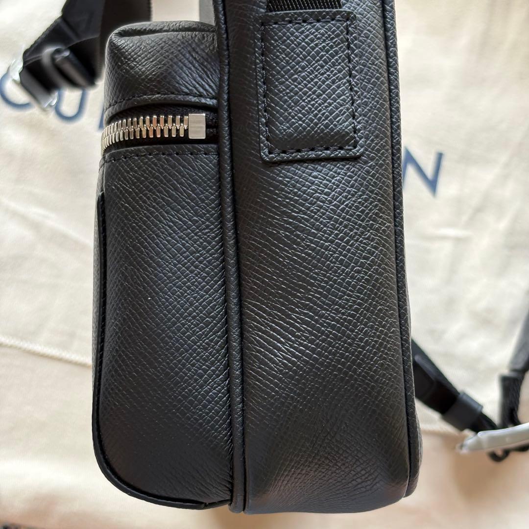 専用 出品 ルイヴィトン タイガ アウトドア メッセンジャー PM M30233