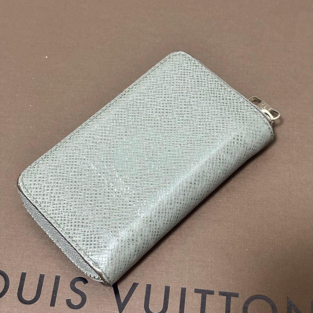 ルイヴィトン タイガ パース ラウンドファスナー ケース グラシエ