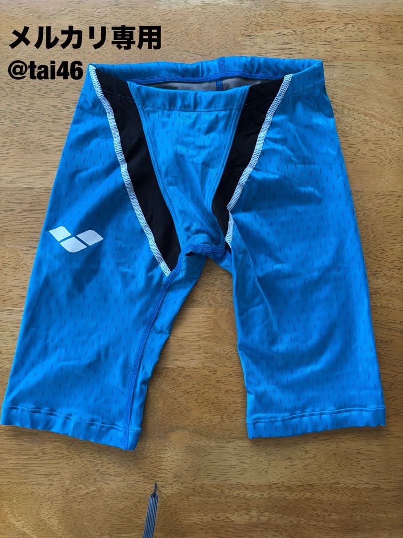 arena(アリーナ)ブルーストライプスパッツ　水着・スイムウェア　S