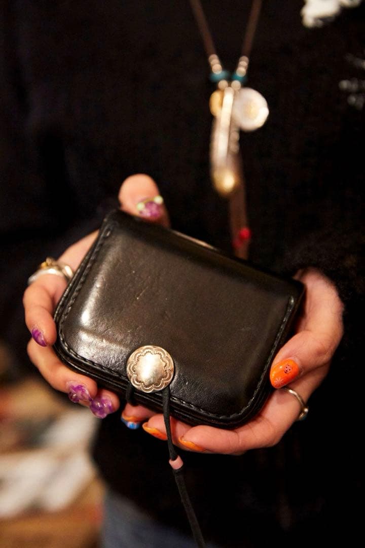 ♦︎極美品 100%確実本物 goro's 現行ケース　財布♦︎