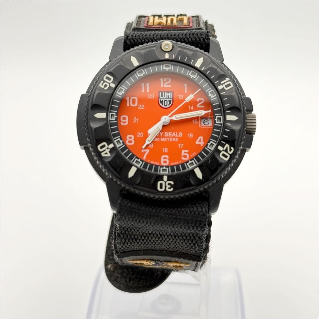 ルミノックス ネイビーシールズ セラミック／ナイロン／QZ オレンジ文字盤 稼働