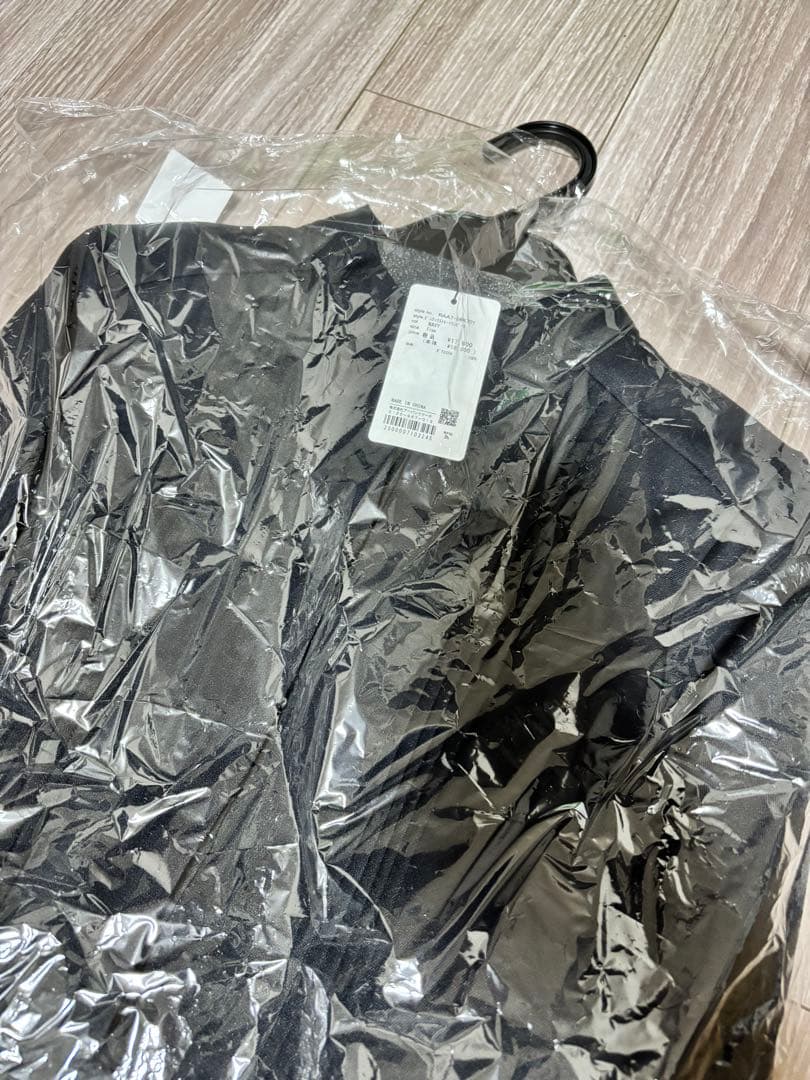 さり⭐︎アーバンリサーチ ロッソ ピンタックストレートワンピース　ネイビー