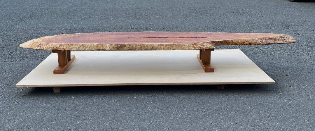 [たのメル便] 天杉　漣杢(さざなみもく) ローテーブル　無垢材　新品未使用