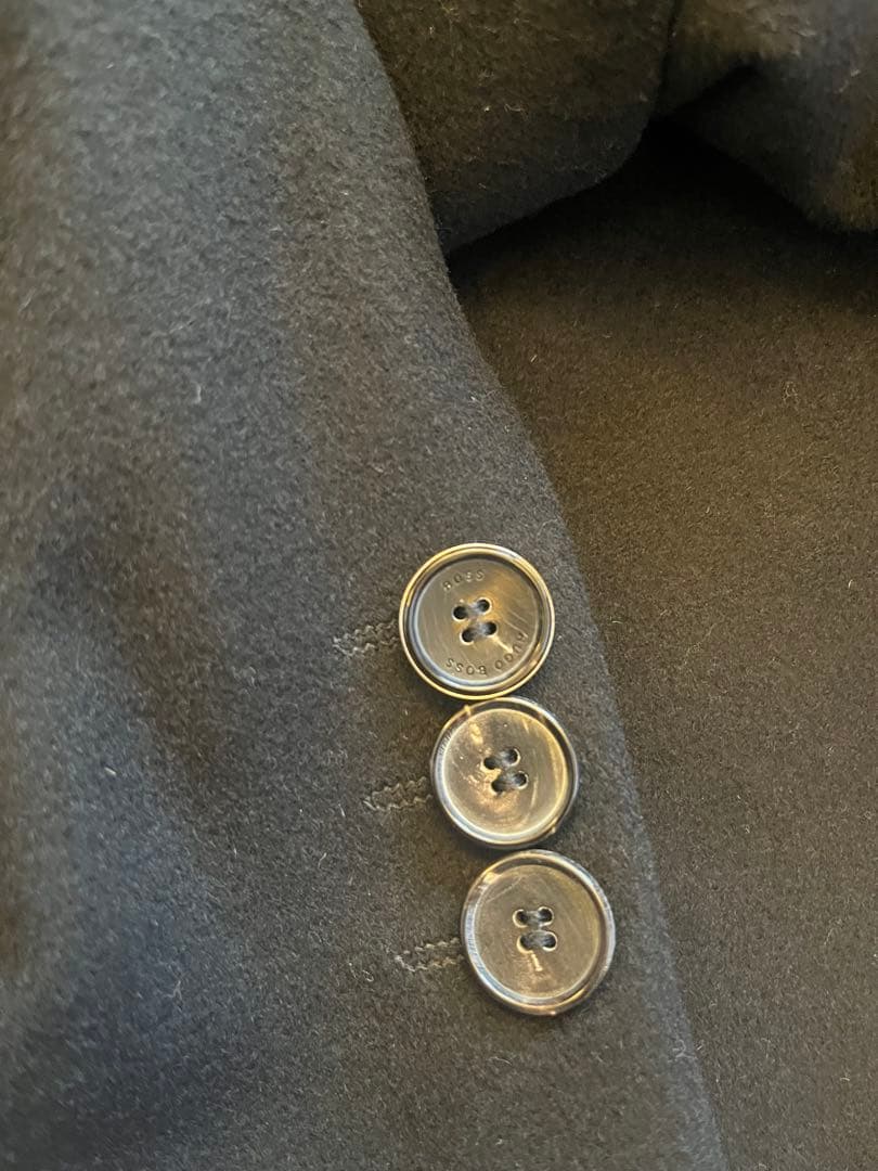 BOSS チェスターコート 黒 3つボタン