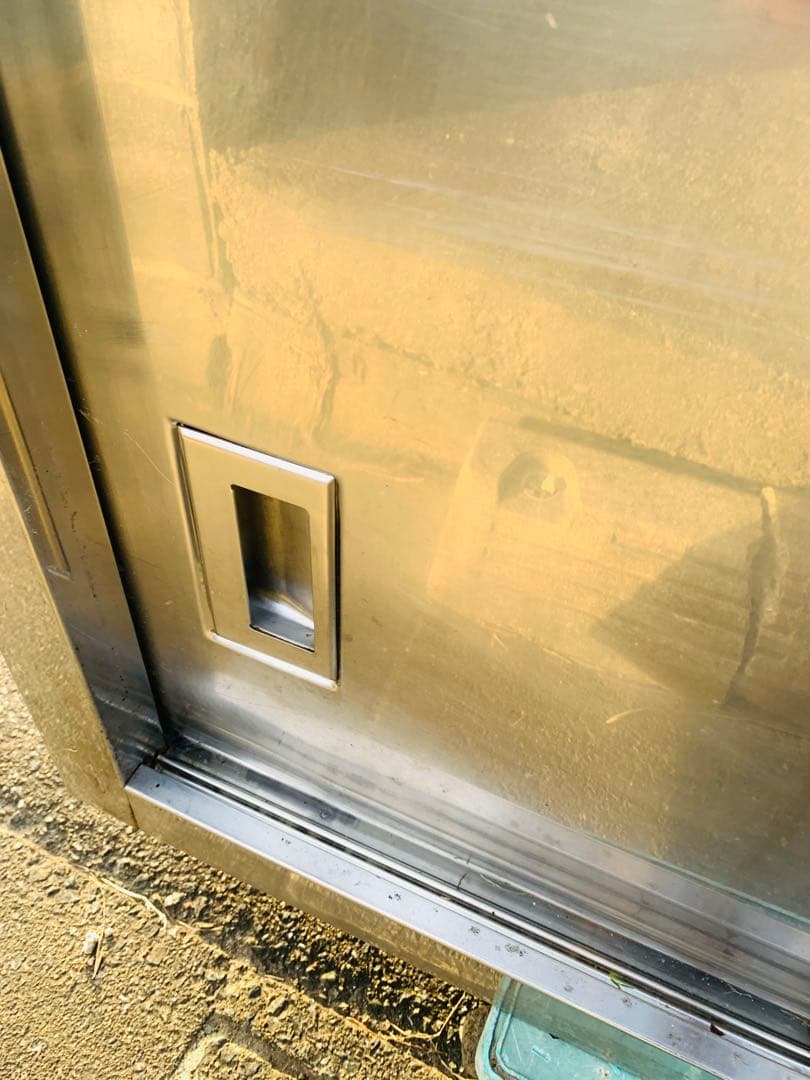 戸棚 ステンレス製収納　業務用　扉付き　高さ調整可能棚付き　120cm