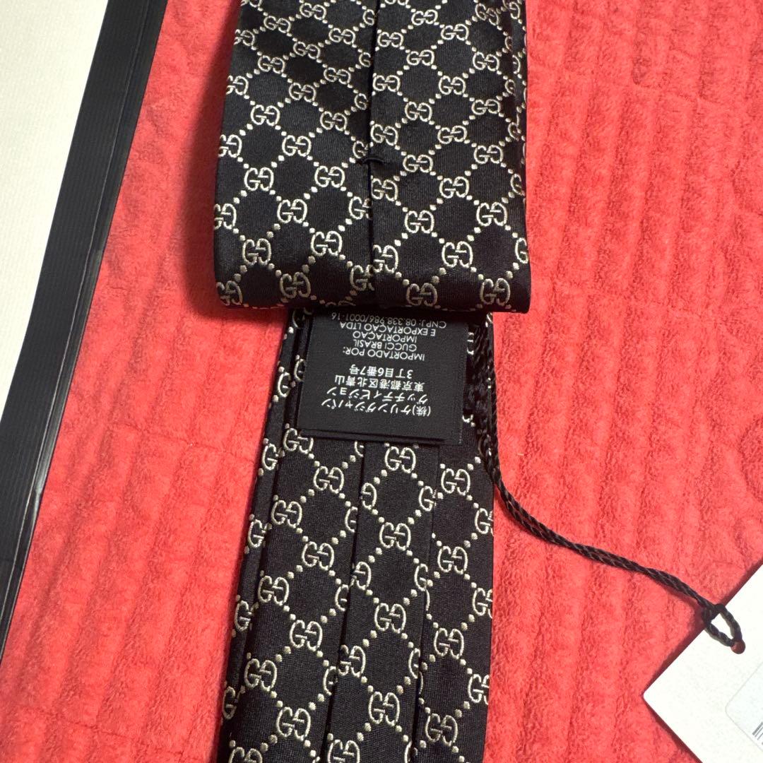 まいろ GUCCI ブラック GGパターン ネクタイ　新品　タグ、箱付き
