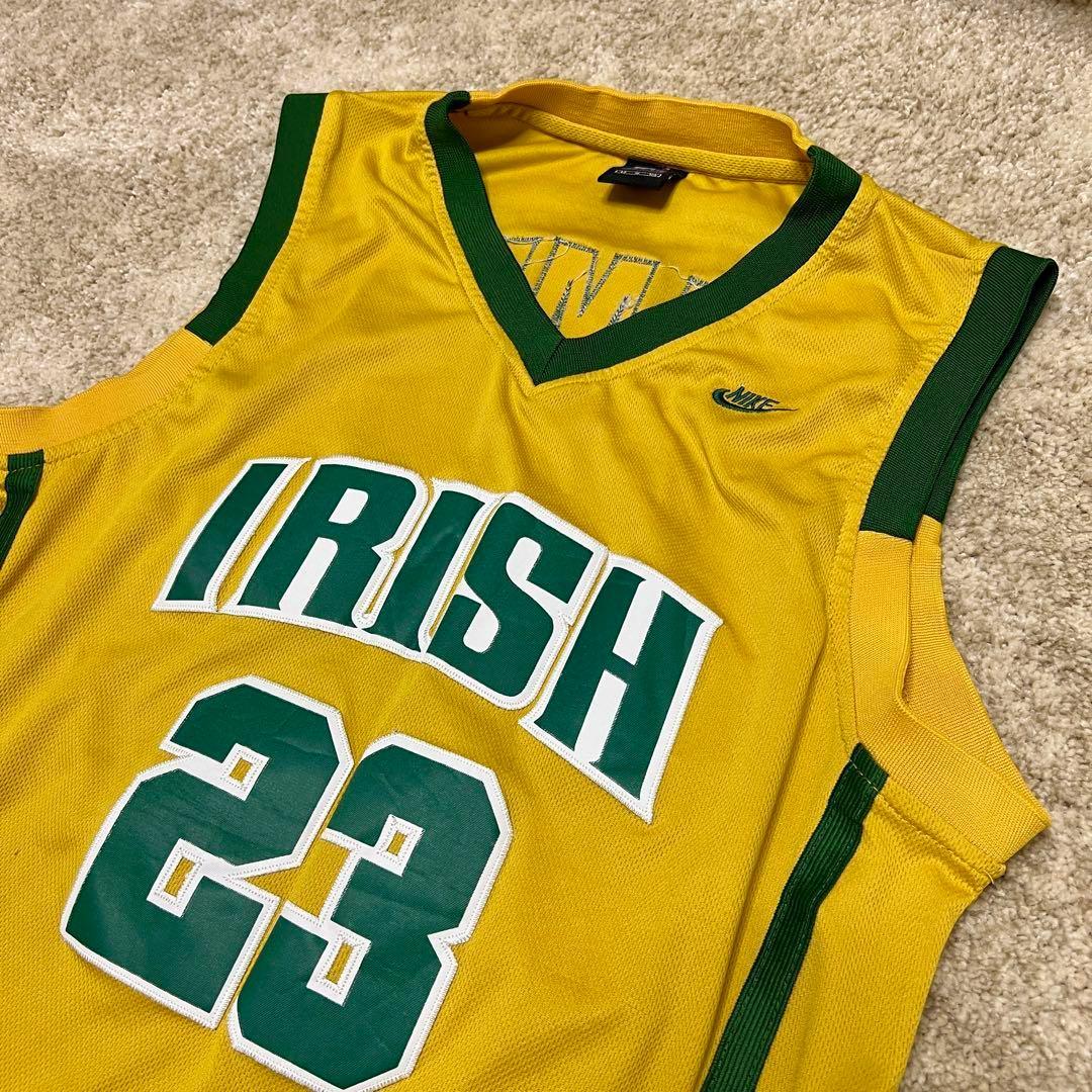 【超希少】レブロン・ジェームズ SVSMユニフォーム