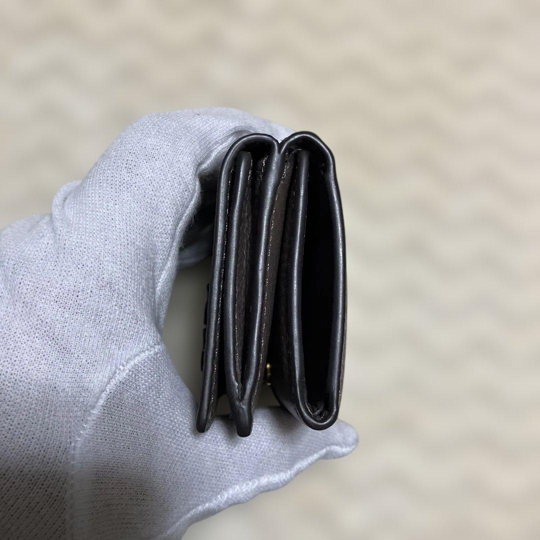 (美品)トリーバーチ　マックグロー　トライフォールド　ミニウォレット　折り財布