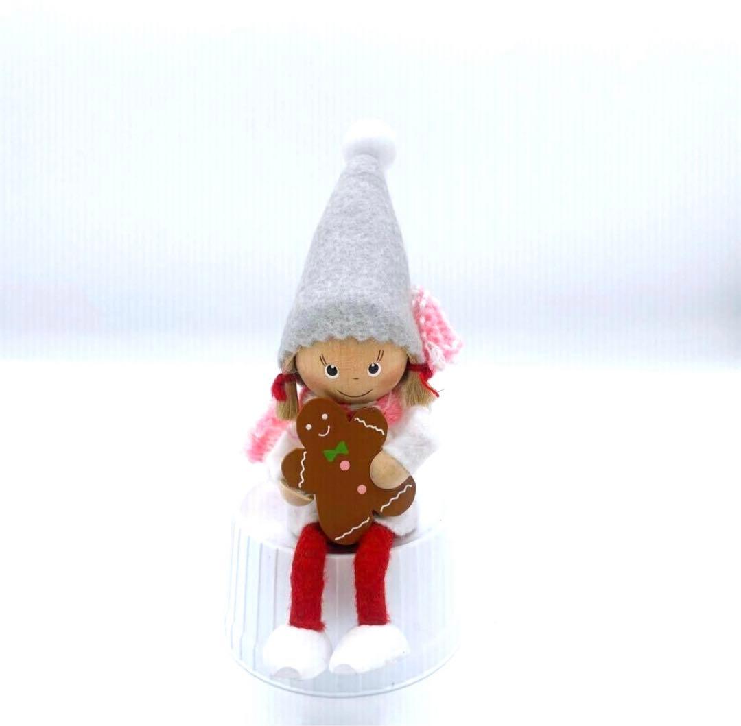 ノルディカニッセ　2023 三越伊勢丹限定　クッキーをあげる女の子