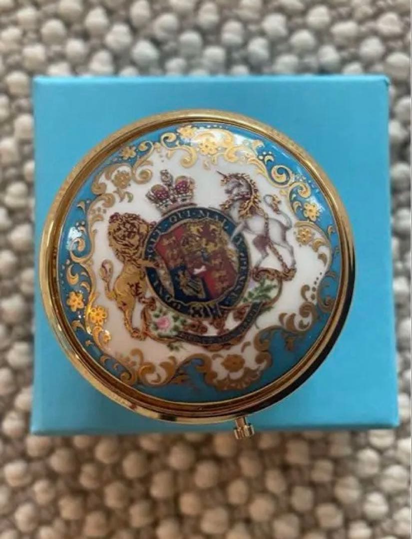 バッキンガムパレス　ミニ時計 陶器製