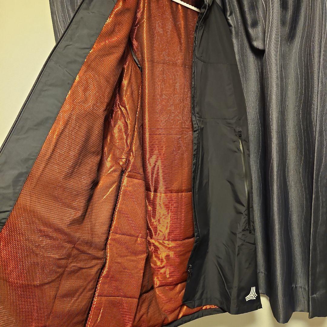 adidas ブラック ベンチコート フード付き