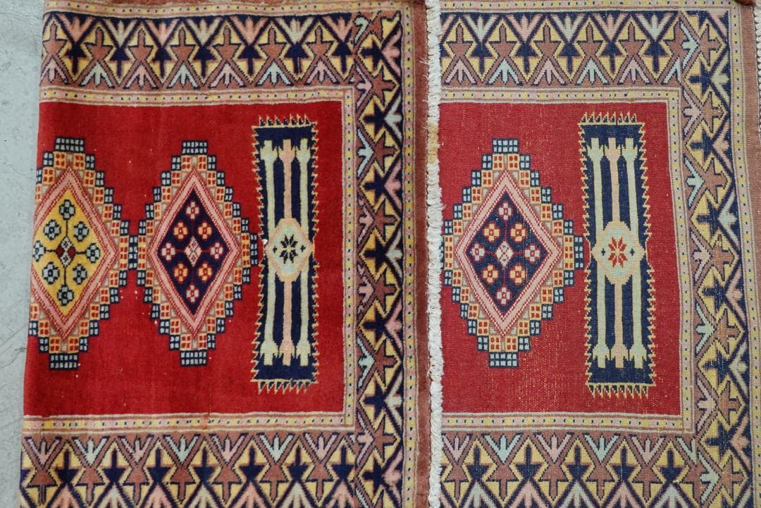 ✦vintage rug✦　120cm×58cm　パキスタン　ペルシャ絨毯