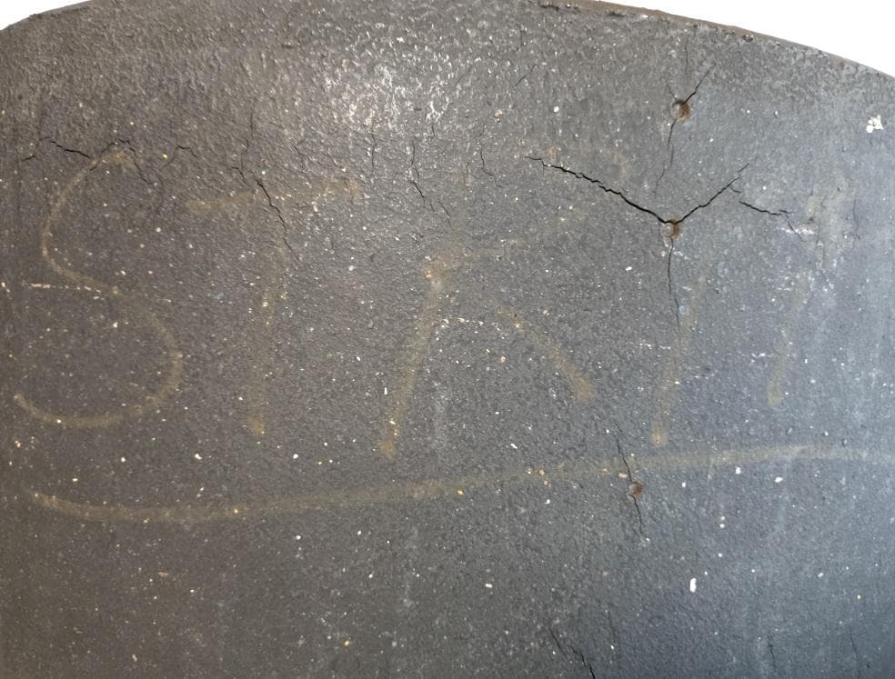 Ｆ１使用タイヤ　GOODYEAR EAGLE F1　テーブル　置物　希少品