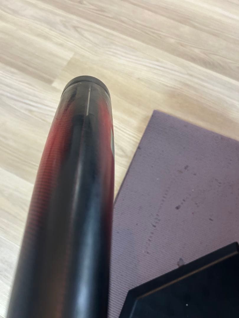 MM23 少年用軟式バット 赤/黒　綺麗 690g 80cm 値下げ交渉承ります