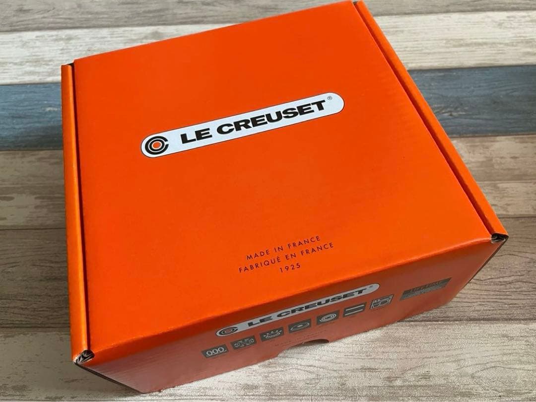 LE CREUSET ココットダムールハート型両手鍋 レッド