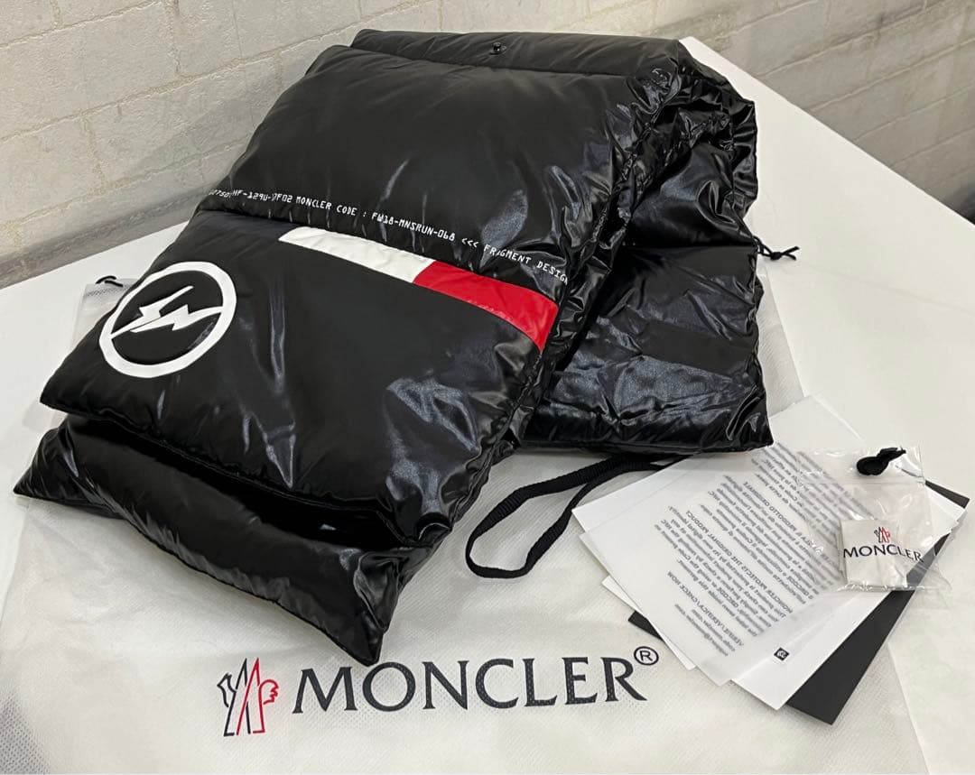 ■正規品■未使用■モンクレール×フラグメント ダウンマフラー ブラック 黒