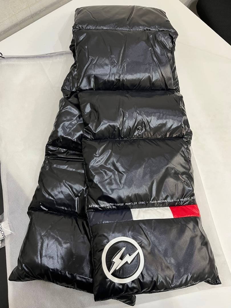 ■正規品■未使用■モンクレール×フラグメント ダウンマフラー ブラック 黒