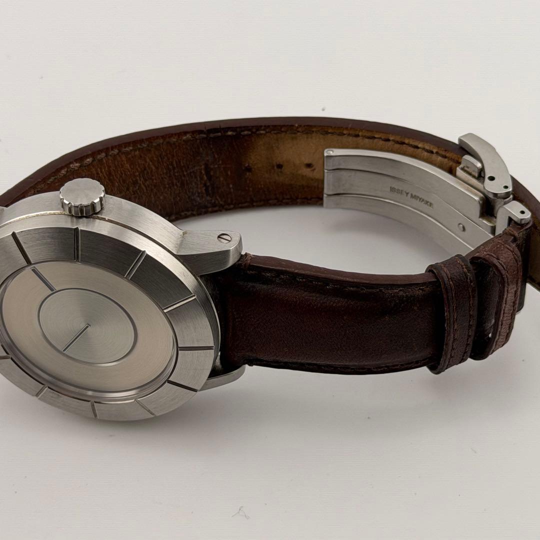 【超希少】イッセイミヤケ　自動巻　吉岡モデル　NE15-0020 シルバー