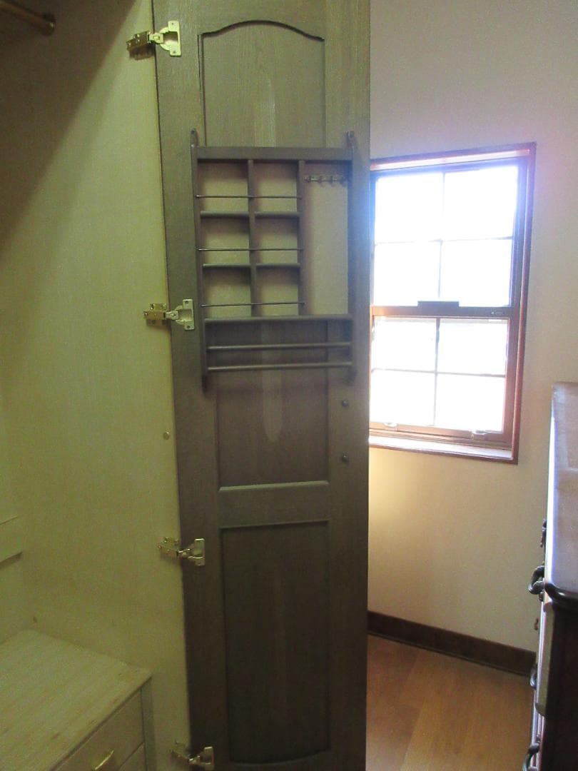 【昭和レトロ】　ヴィンテージ　府中家具　大型たんす　クラシック