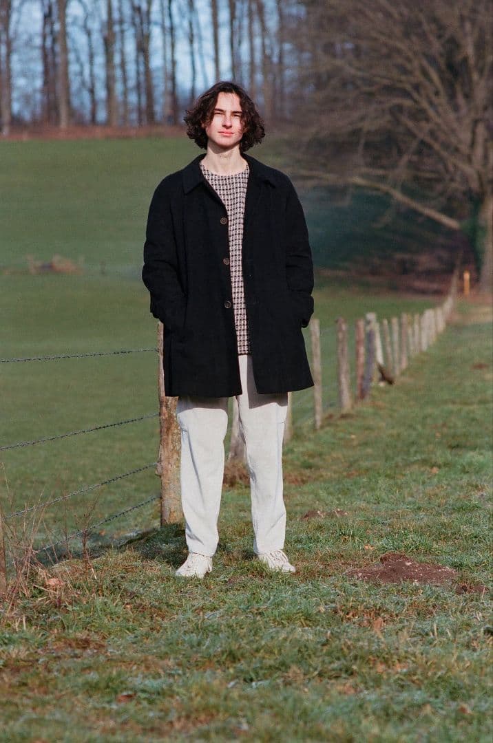 新品同様an irrational element旅や旅行CAMERA COAT