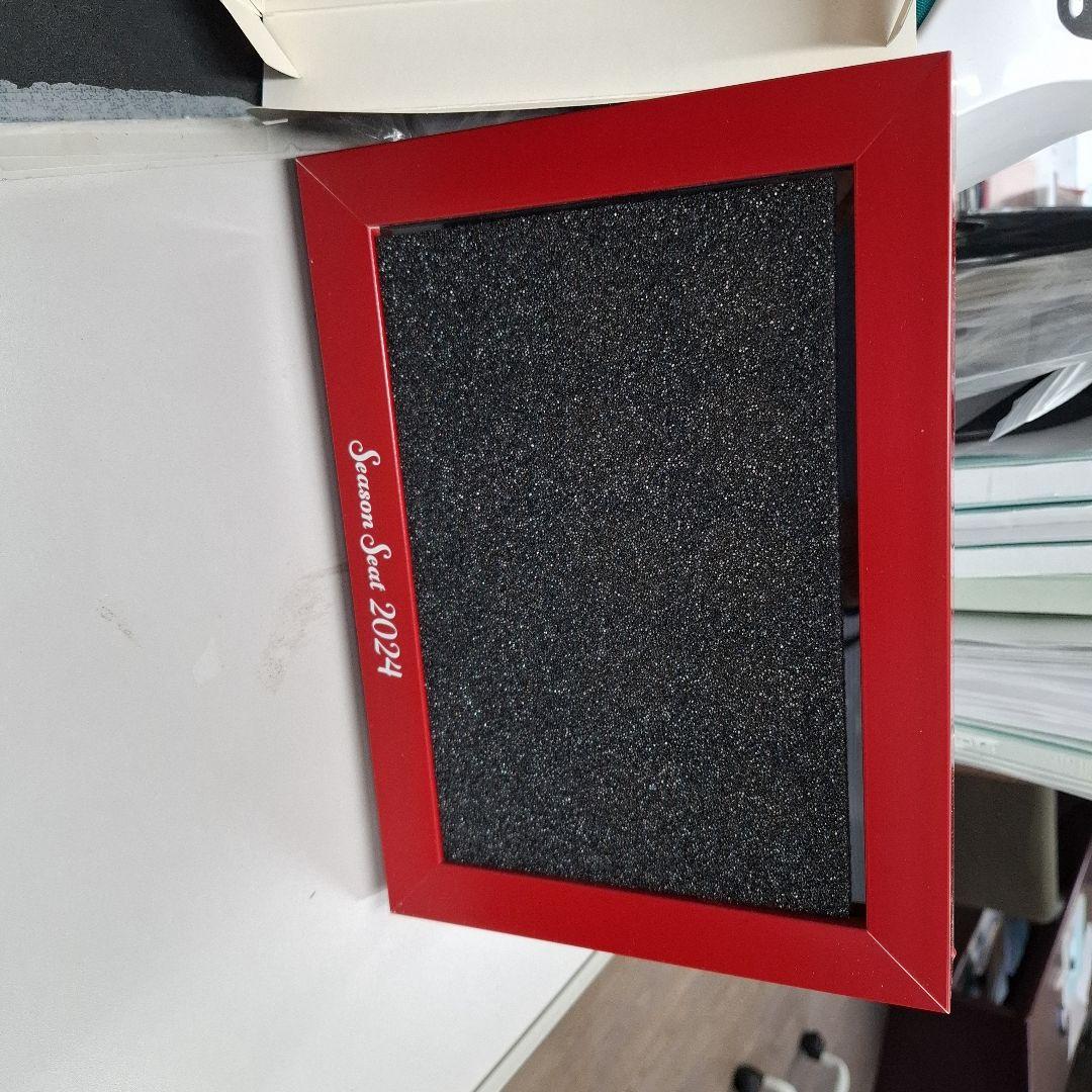 Carp シーズン2024 フレーム付きボード