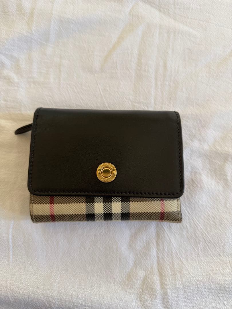 Burberry 三つ折り財布 ブラック/ベージュ