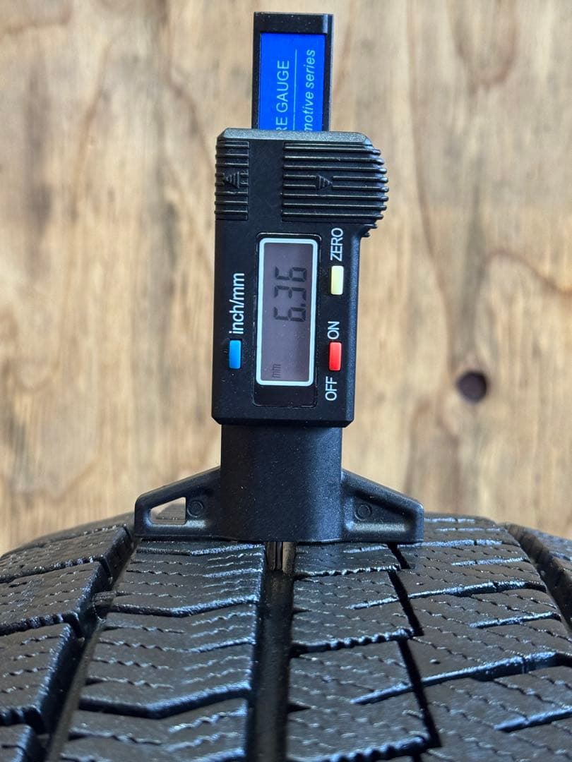 タイヤ・ホイール (483)185/60R15 BRIDGESTONE BLIZZAK VRX2