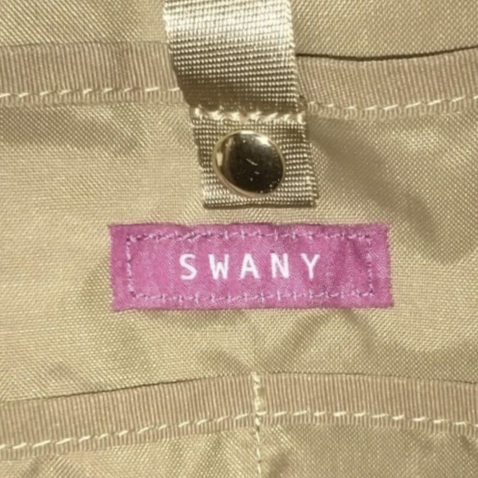 ✨未使用級✨スワニー　ルバンド　キャリーバッグ ４輪ストッパー付　Lサイズ