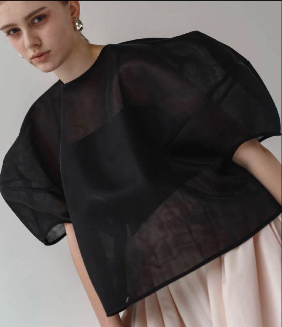 新品タグ付き　リテン Sheer Sculpture Topsブラック