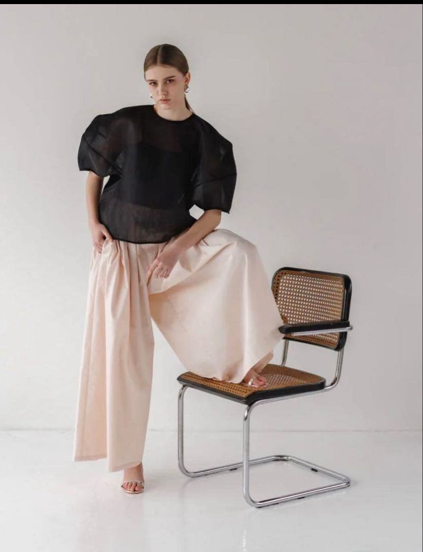 新品タグ付き　リテン Sheer Sculpture Topsブラック