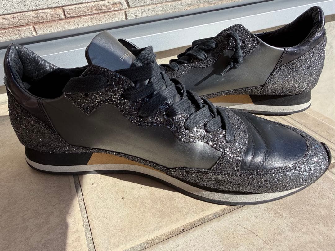 フィリップモデル　ブラックレザースニーカー