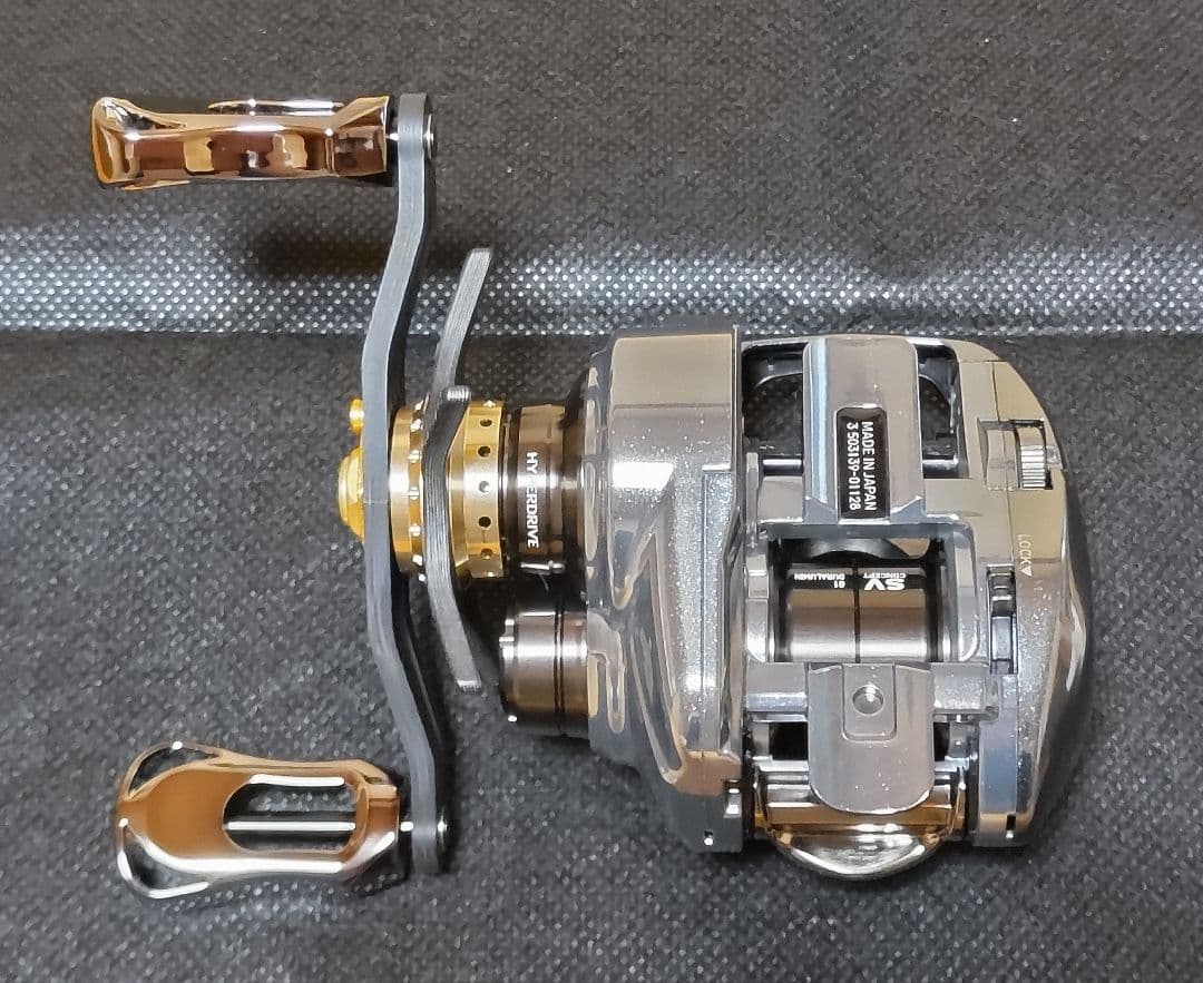 ダイワ 25スティーズ LTD CT SV TW 70XH カスタム／ゴールド