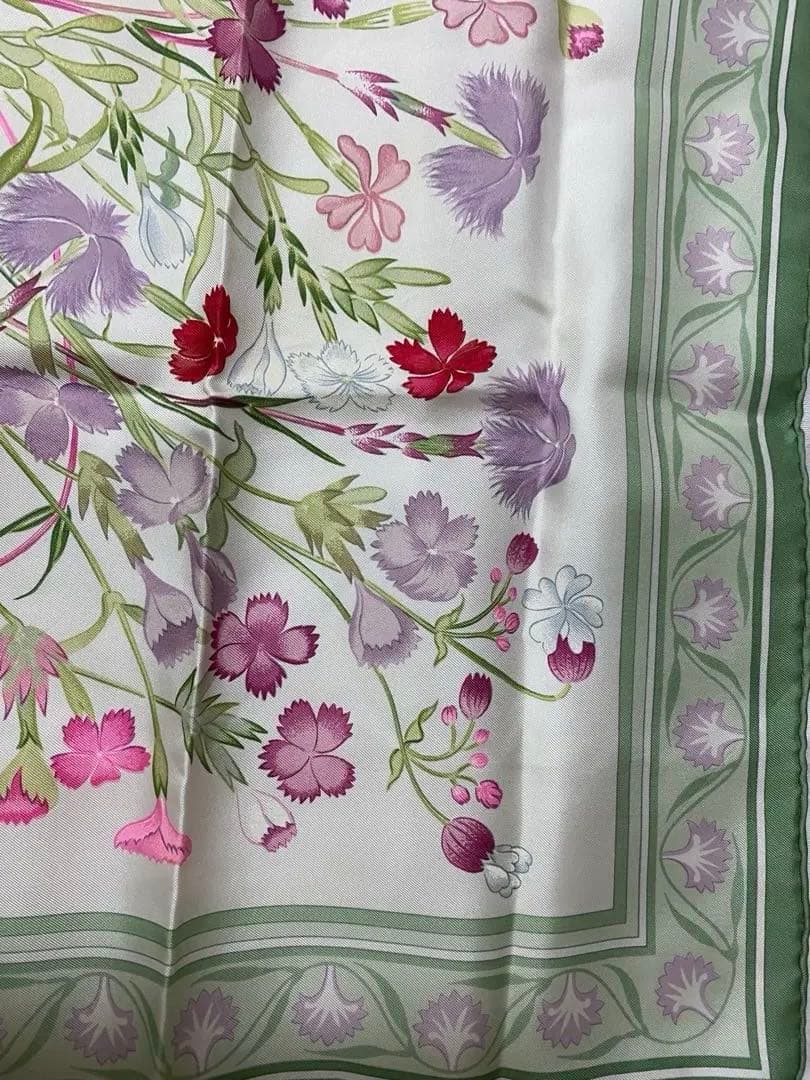 し*送様 エルメス　カレ90 野生のカーネーション(実家保管品)