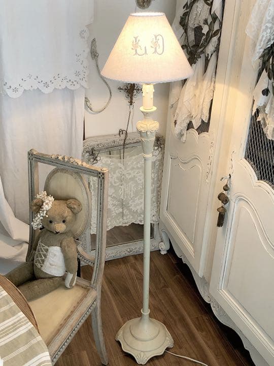 シャビー　フロアライト　モノグラム  シェード　セット　スタンドライト