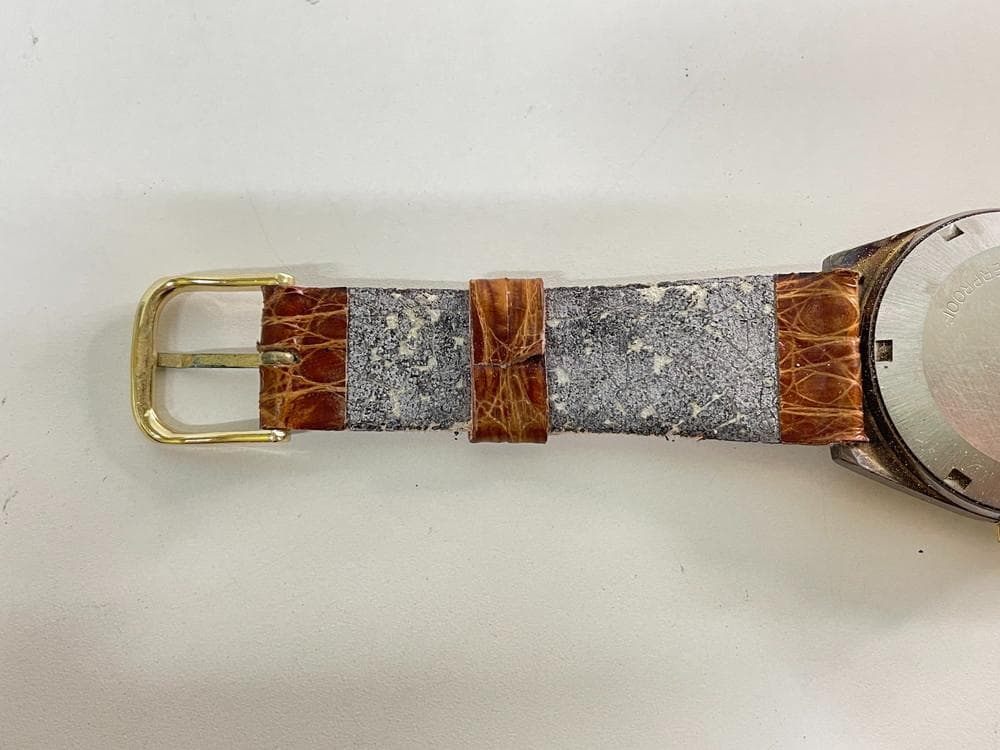 ◆OMEGA Geneve 自動巻き デイト表示 ゴールド 腕時計　08231