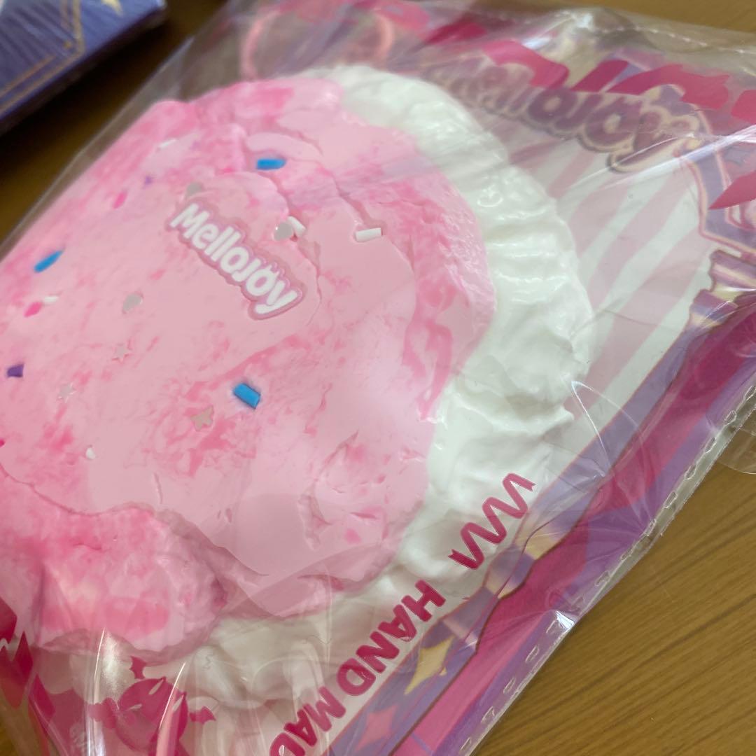 Mellojoy メロジョイ カップケーキ 2個、チュロスセット