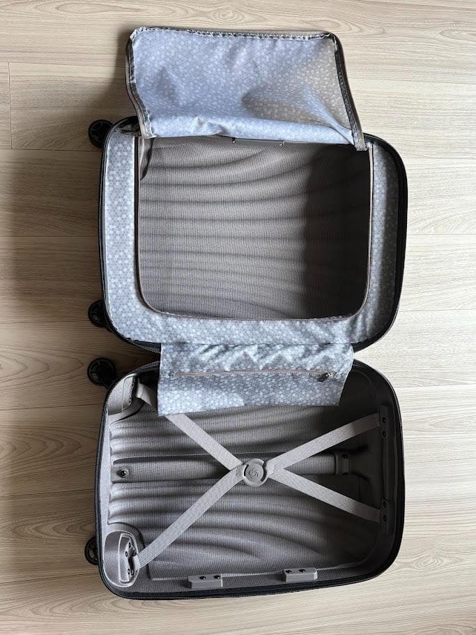 サムソナイト スーツケース 36L 軽量 コスモライト3.0 スピナー 55cm