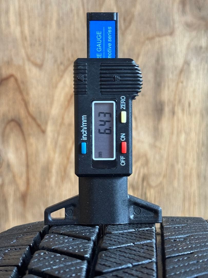 タイヤ・ホイール (476)175/65R15 BRIDGESTONE BLIZZAK VRX3