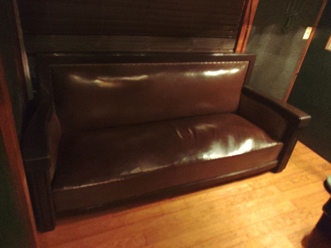 希少　ソファ　帝国銀行　第一銀行本店　渋沢栄一　アンティーク　明治　大正　当時物