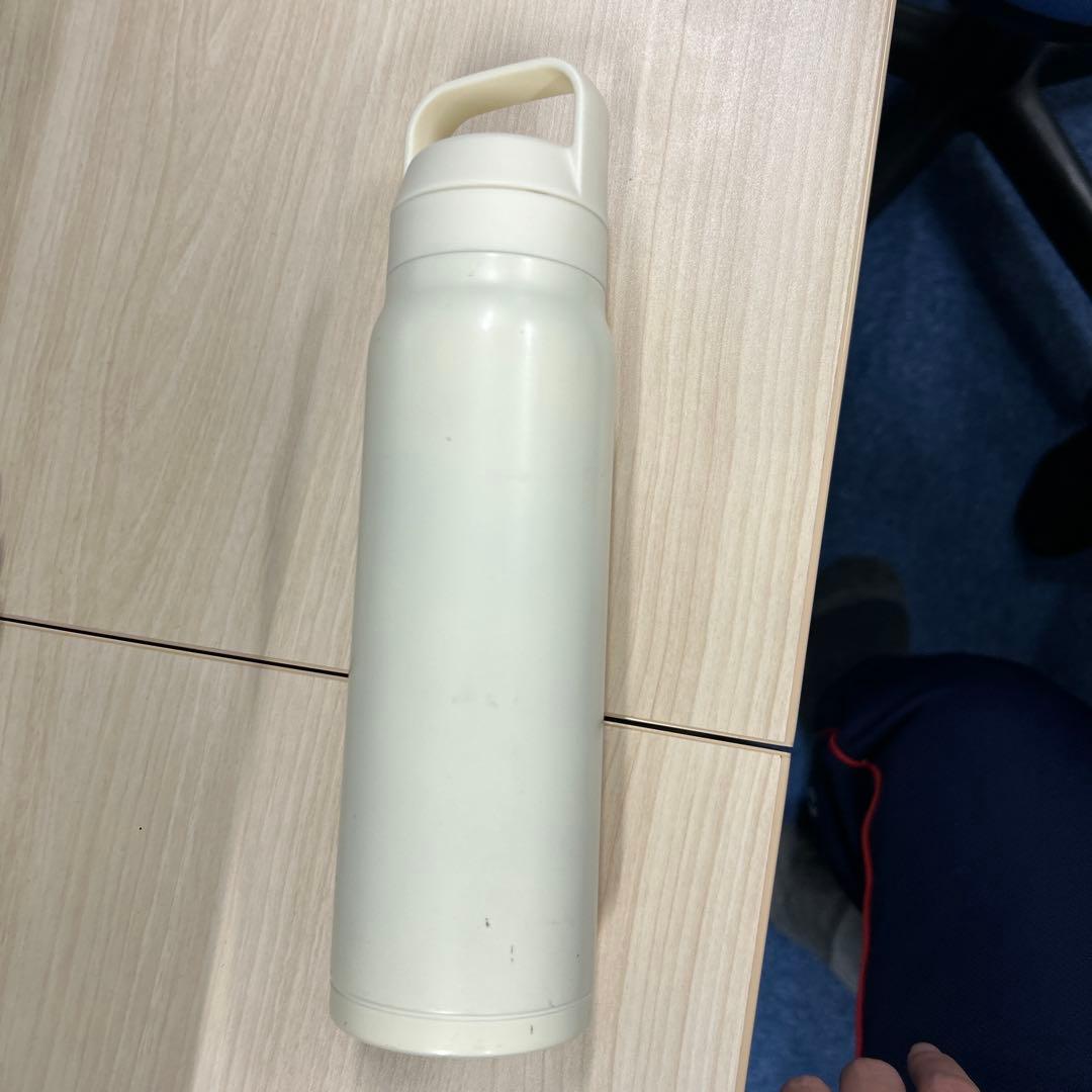 ホワイト ステンレス製水筒