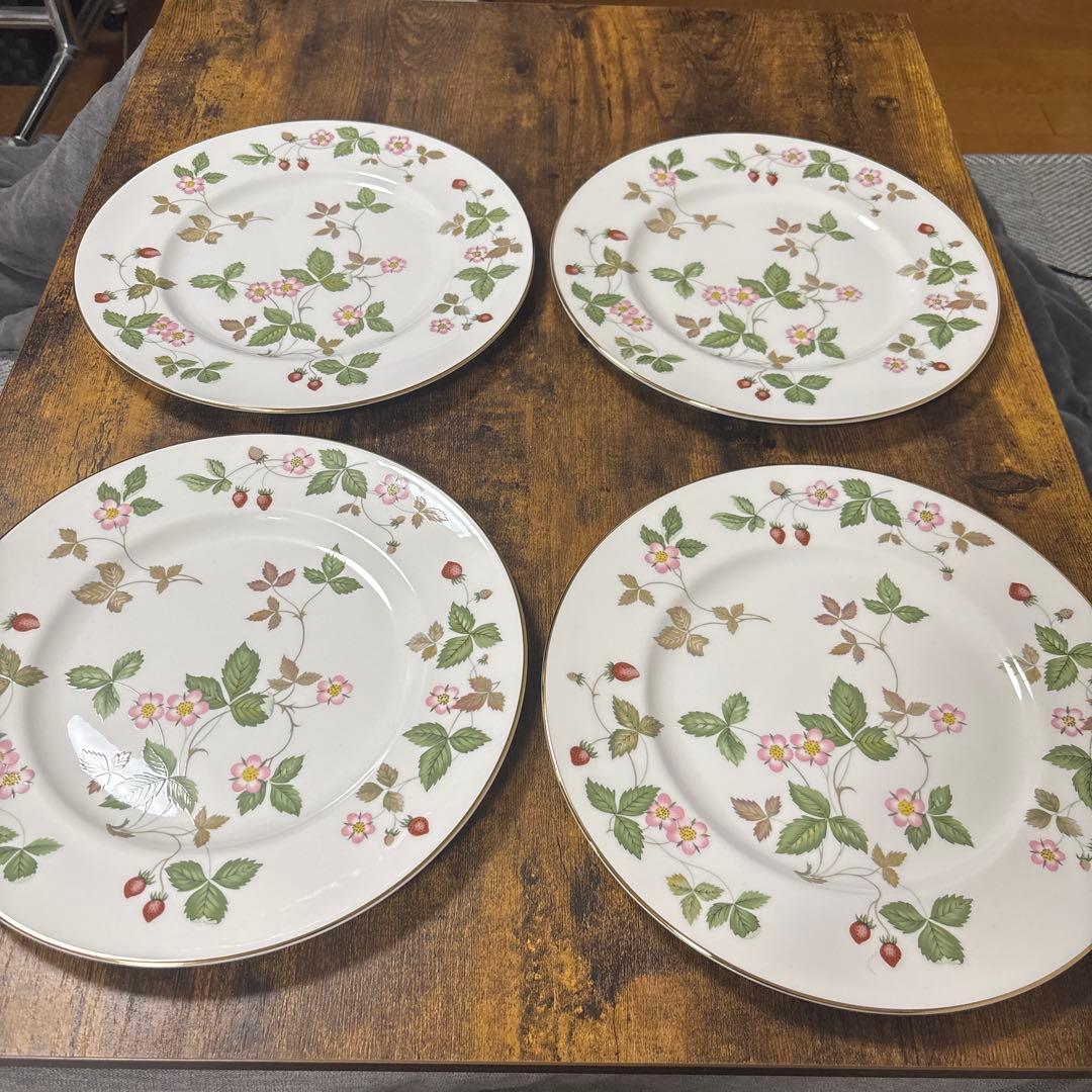  27センチプレート4枚セット　大変お得です！