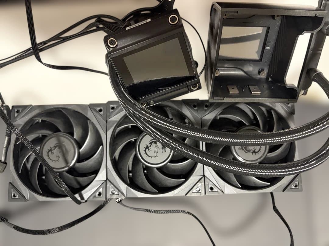 MSI MEG CORELIQUID S360 簡易水冷CPUクーラー