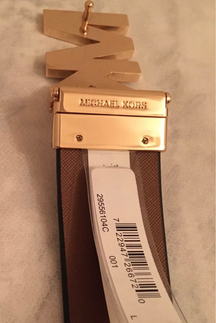 マイケルコースリバーシブルベルト2点　新品