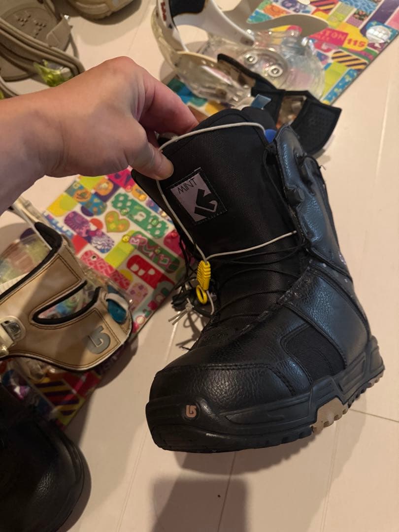 ひ*ろ様 【2月で取下します】子供の成長に各サイズ。ボアブーツ、ビンディング